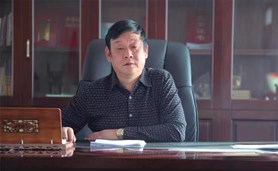 万庄新肥祝您新年快乐 龙年大吉